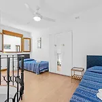 Апартаменты Sea Views With Terrace And Pools *