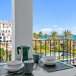 Sea Views With Terrace And Pools * Манилва