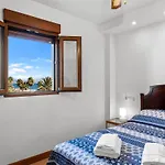 Апартаменты Sea Views With Terrace And Pools *