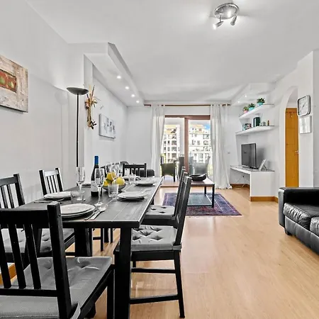 Apartment Sea Views With Terrace And Pools Manilva