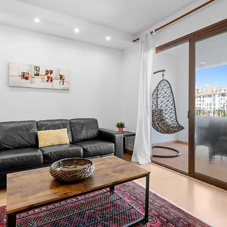 Sea Views With Terrace And Pools Apartment